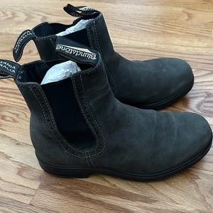 Blundstone high top boots